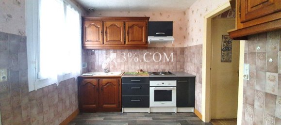 3 bedrooms House in Crouy, France No. 69557 8