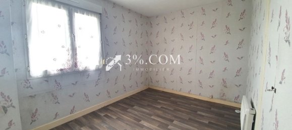 3 bedrooms House in Crouy, France No. 69557 11