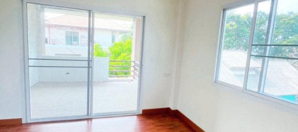 5 bedrooms Cafe / restaurant in Bangkok, Thailand No. 15812 4