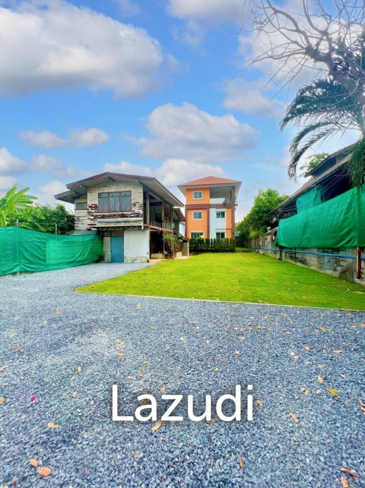 5 bedrooms Cafe / restaurant in Bangkok, Thailand No. 15812