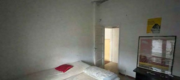 Apartamento de 2 habitaciónes en Como, Italy No. 6832 6