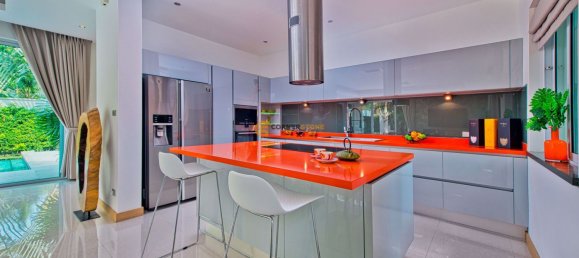 220m² Cafe / restaurant in Pattaya, Thailand No. 1843 10