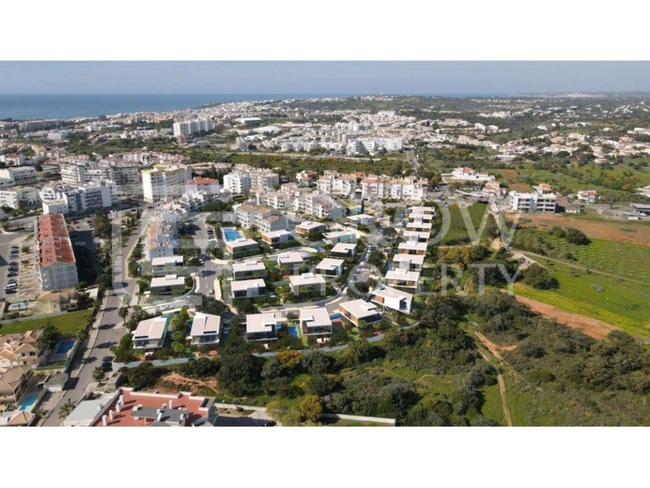 505m² Land in Albufeira, Portugal No. 153159