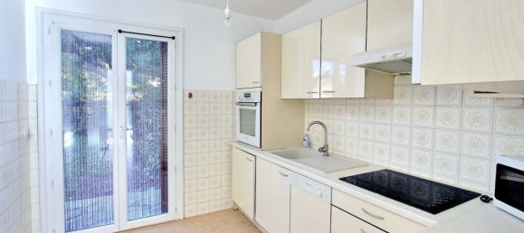 2 غرف نوم شقة في Le Luc, France رقم 320825 3