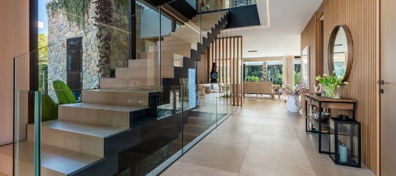 6 bedrooms Villa in Nova Santa Ponsa, Spain No. 14671 5