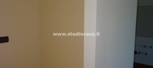 Studio in Cremona, Italy, Nr. 192177 4