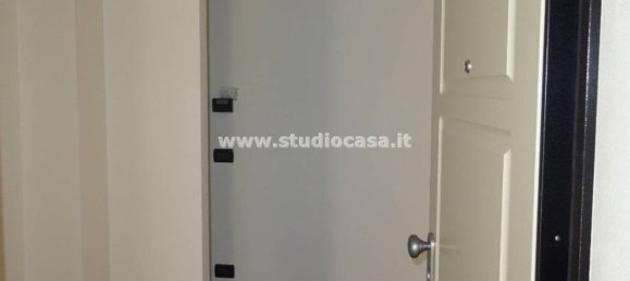 Studio in Cremona, Italy, Nr. 192177 5