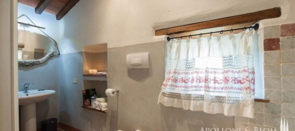 10 chambres Terrain à Radda in Chianti, Italy No. 56409 26