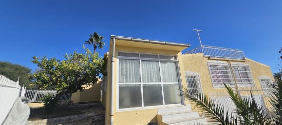 4 bedrooms Villa in La Marina, Spain No. 10853 3