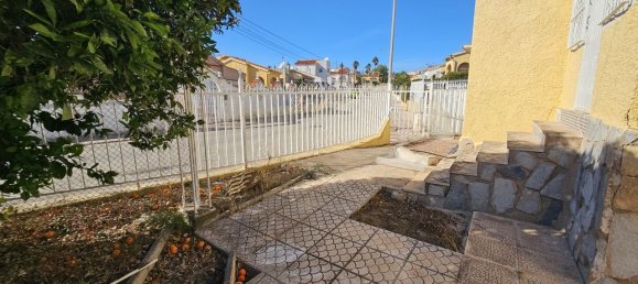 4 bedrooms Villa in La Marina, Spain No. 10853 12