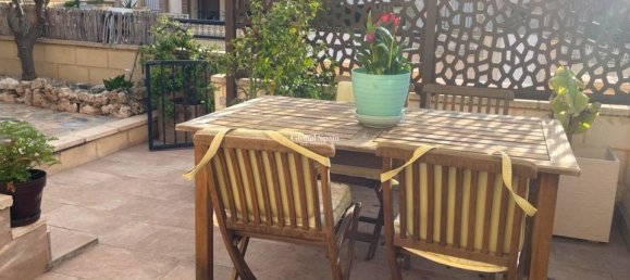 3 bedrooms House in La Nucia, Spain No. 176449 2