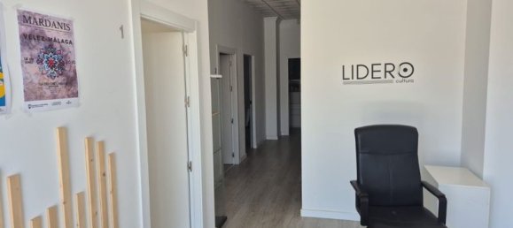 Imóvel comercial em Velez-Malaga, Spain 110 m² N.º 180126 4