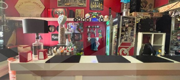 2-Zimmer Gewerbliche Immobilie in Pomigliano d'Arco, Italy, Nr. 22037 9