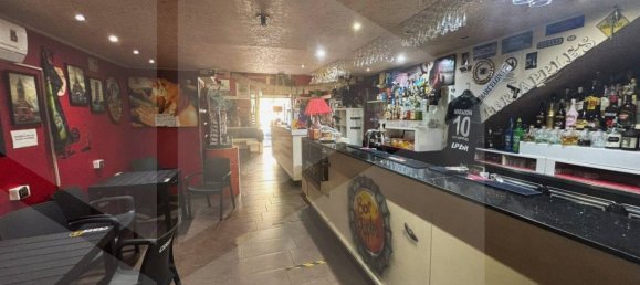 2-Zimmer Gewerbliche Immobilie in Pomigliano d'Arco, Italy, Nr. 22037 2