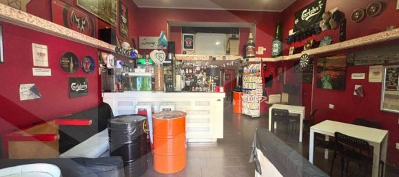 2-Zimmer Gewerbliche Immobilie in Pomigliano d'Arco, Italy, Nr. 22037 3