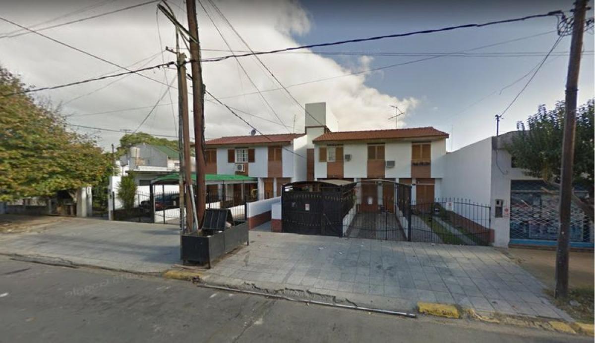 Studio in Bermudez, Argentina No. 11809