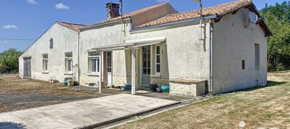 3 bedrooms House in Deux-Sevres, France No. 314503 3