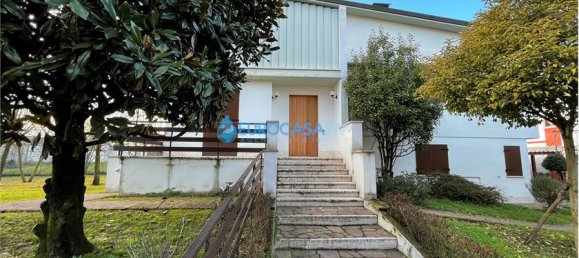 5 Schlafzimmer Villa in Novi di Modena, Italy, Nr. 59558 5