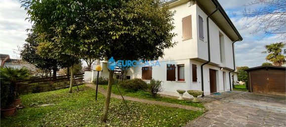 5 Schlafzimmer Villa in Novi di Modena, Italy, Nr. 59558 2