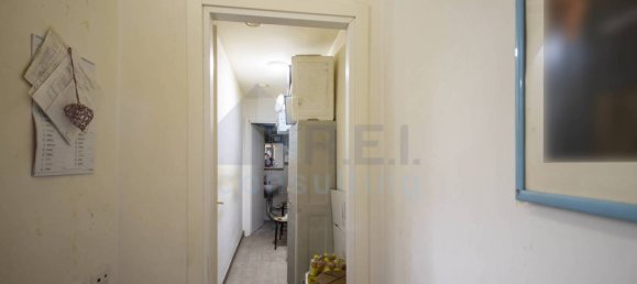 2-Zimmer Gewerbliche Immobilie in Rome, Italy, Nr. 50097 9