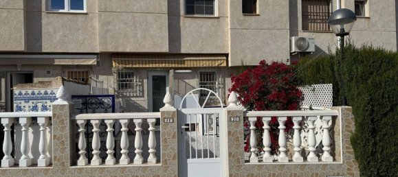 2 bedrooms Townhouse in Torrevieja, Spain No. 190710 9