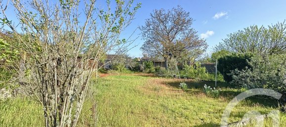 2 bedrooms House in Souesmes, France No. 63031 2