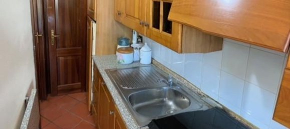 Квартира с 2 комнатами в Фучеккьо, Италия № 39152 28