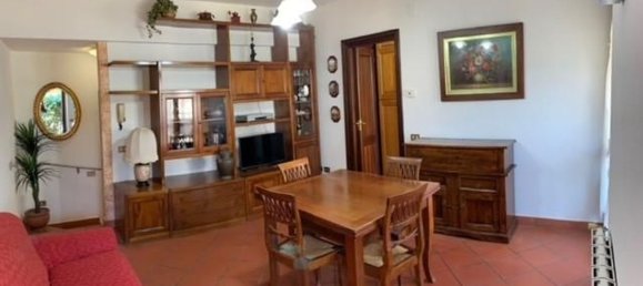 Квартира с 2 комнатами в Фучеккьо, Италия № 39152 25