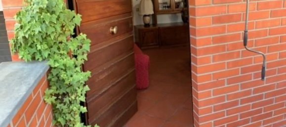 Квартира с 2 комнатами в Фучеккьо, Италия № 39152 8