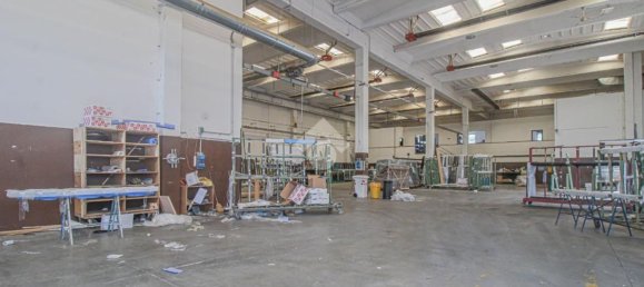 1700m² Warehouse in Chiari, Italy No. 359661 4