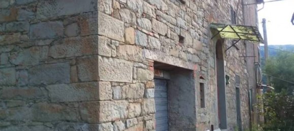 Дом с 2 спальнями в Лоро Чуффенна, Италия № 284529 3