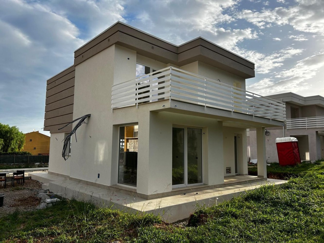 Villa de 6 habitaciónes en Altavilla Milicia, Italy No. 51068