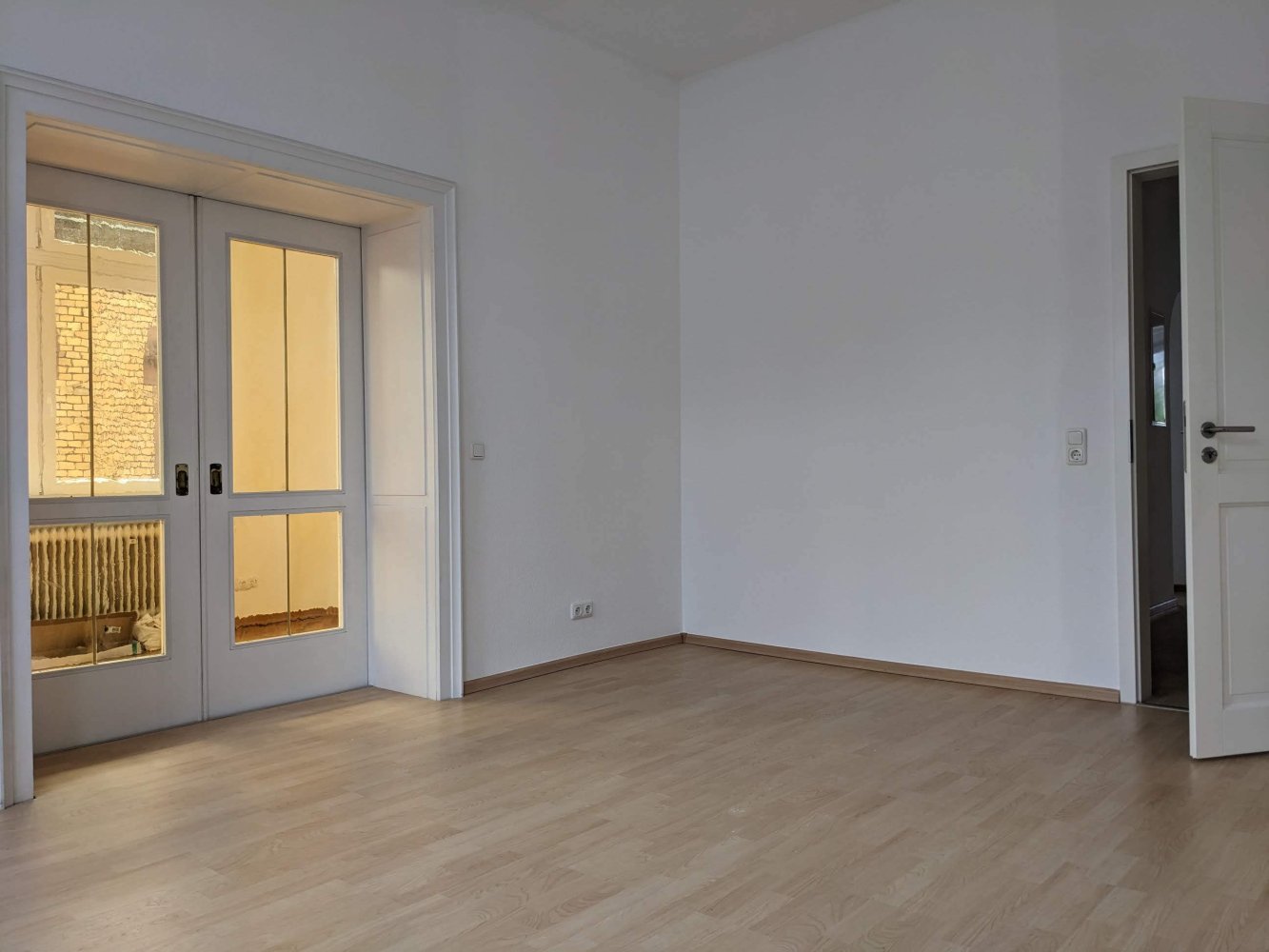 12-salle Bâtiment à Aschaffenburg, Germany No. 369478