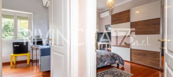 2 bedrooms Apartment in Rome, Italy No. 336618 13
