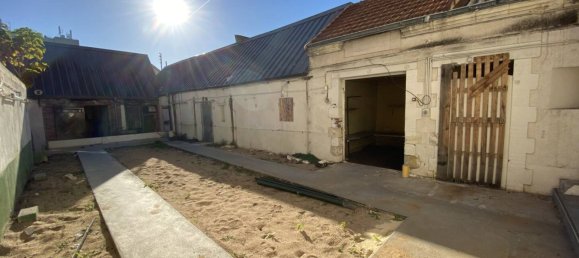 Gewerbliche Immobilie in Vierzon, France 90m², Nr. 93002 6