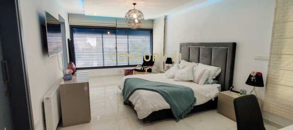 5 bedrooms Villa in Agios Athanasios, Cyprus No. 10850 6