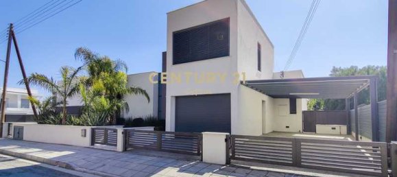 5 bedrooms Villa in Agios Athanasios, Cyprus No. 10850 12