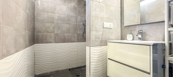 Apartamento de 3 habitaciónes en Cagliari, Italy No. 297442 7