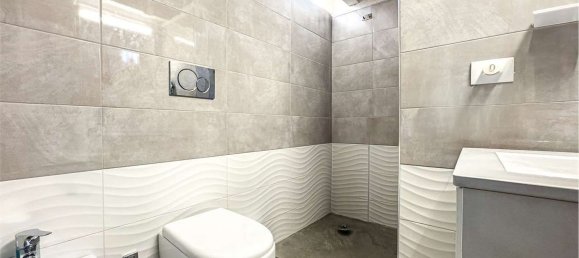 Apartamento de 3 habitaciónes en Cagliari, Italy No. 297442 8