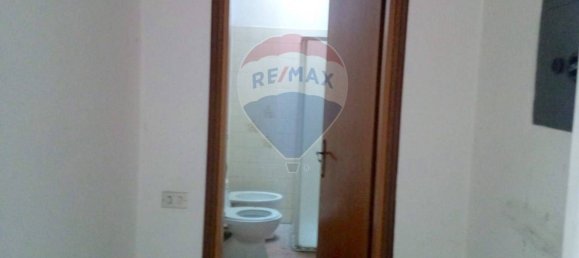 1638m² Warehouse in Casalmaggiore, Italy No. 264999 9