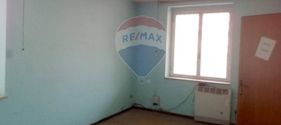 1638m² Warehouse in Casalmaggiore, Italy No. 264999 7