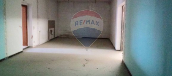 1638m² Warehouse in Casalmaggiore, Italy No. 264999 11