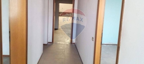 1638m² Warehouse in Casalmaggiore, Italy No. 264999 3