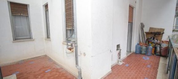 5 rooms Apartment in Palermo, Italy No. 197258 5