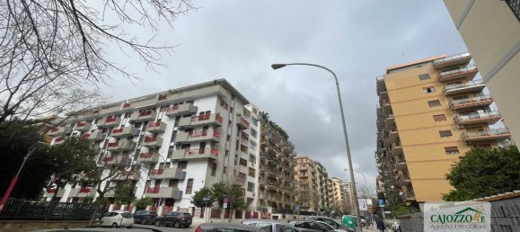 5 rooms Apartment in Palermo, Italy No. 197258 11