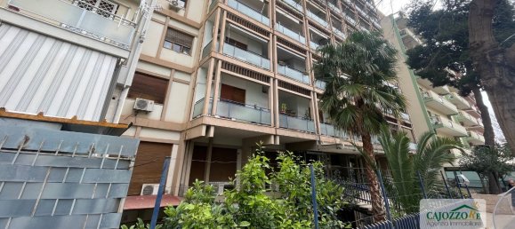 5 rooms Apartment in Palermo, Italy No. 197258 23