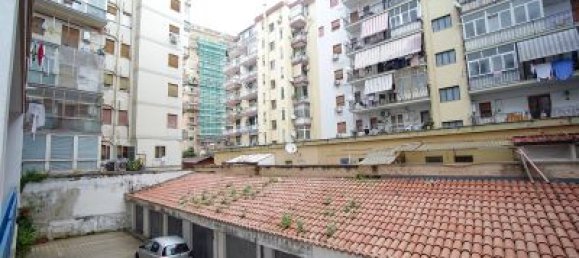 5 rooms Apartment in Palermo, Italy No. 197258 8