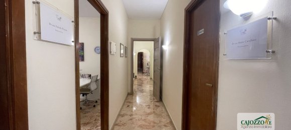 5 rooms Apartment in Palermo, Italy No. 197258 10