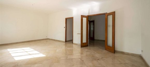 3 Schlafzimmer Wohnung in Palermo, Italy, Nr. 287471 7