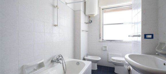 3 Schlafzimmer Wohnung in Palermo, Italy, Nr. 287471 25